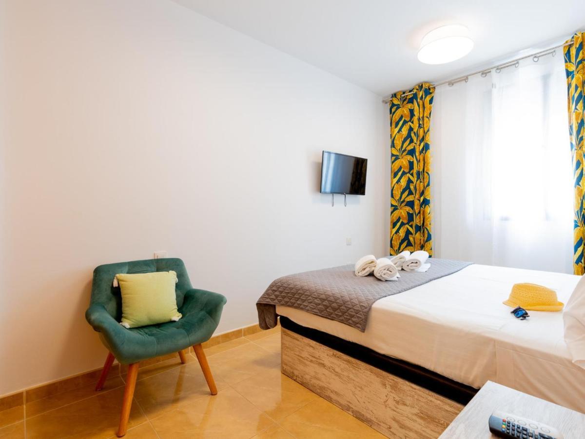 Las Rocas By The Ocean, Wifi And Sea View Los Abrigos Eksteriør billede